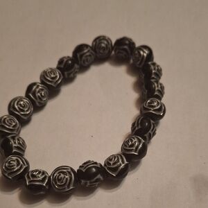 Elegant Silver Rose Bead Bracelet